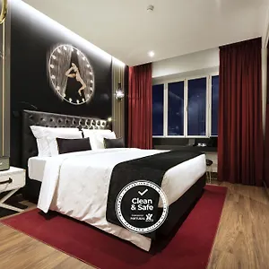 Maxime Boutique Avenida Da Liberdade Lizbona